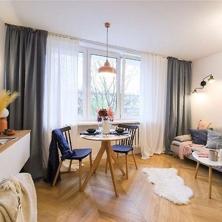 Designer Studio With Bedroom Near Old Town Dubois วอร์ซอ ภายนอก รูปภาพ